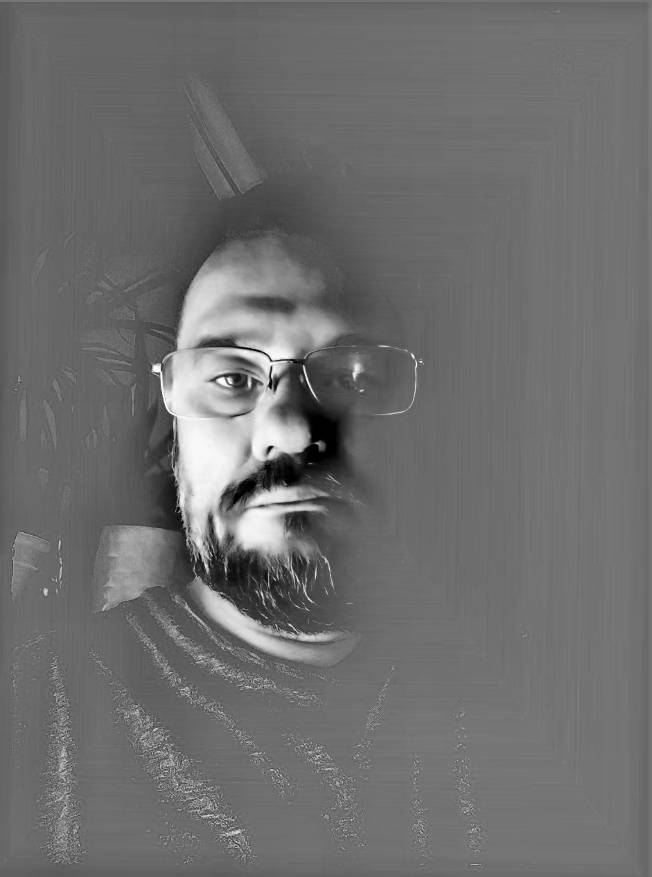 Grzegorz Medialny - Portret artysty